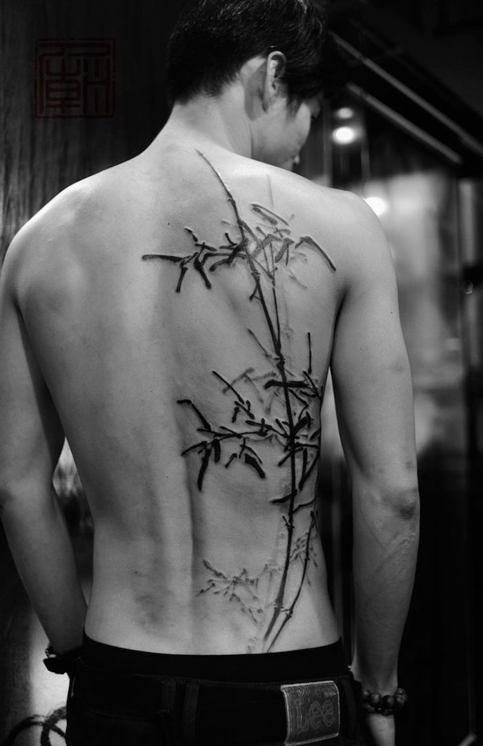 tatouage homme cote tattoo bambous japonais dos