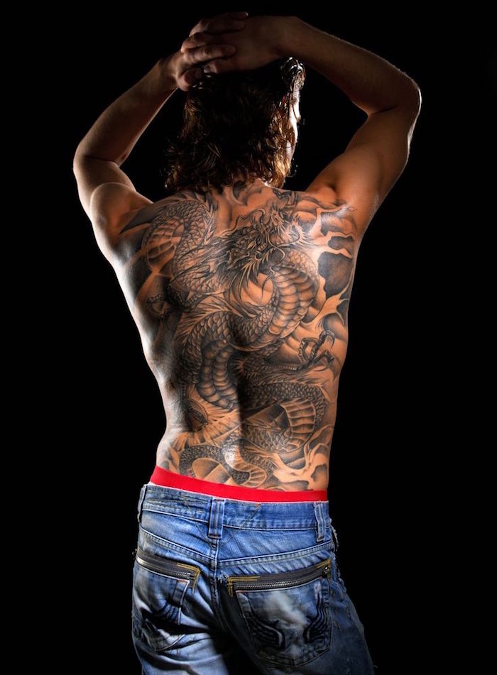 dragon asiatique tatouage tattoo japonais dos homme