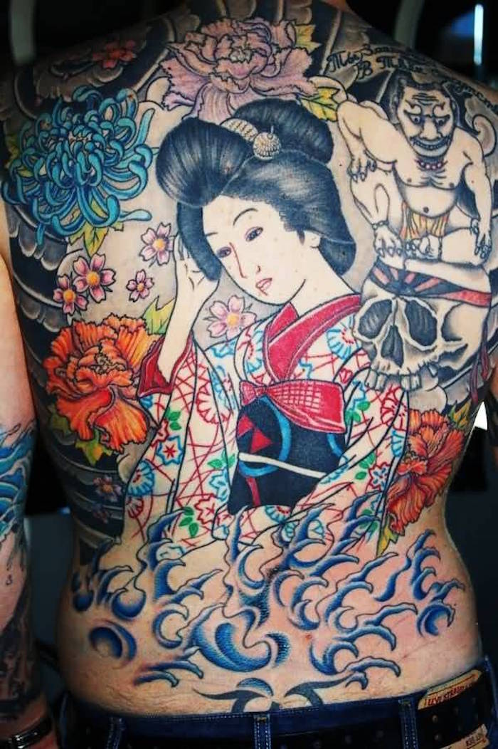 tatouage irezumi dos geisha japonaise fleur japonaise tattoo