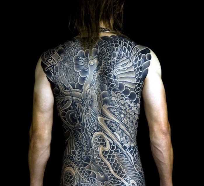 tatouage integral homme japonais tattoo dos corps entier