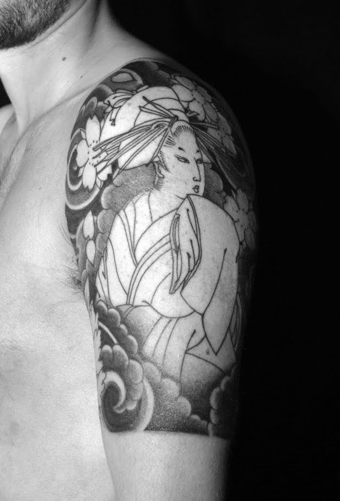 manchette japonaise tatouage bras japonais geisha