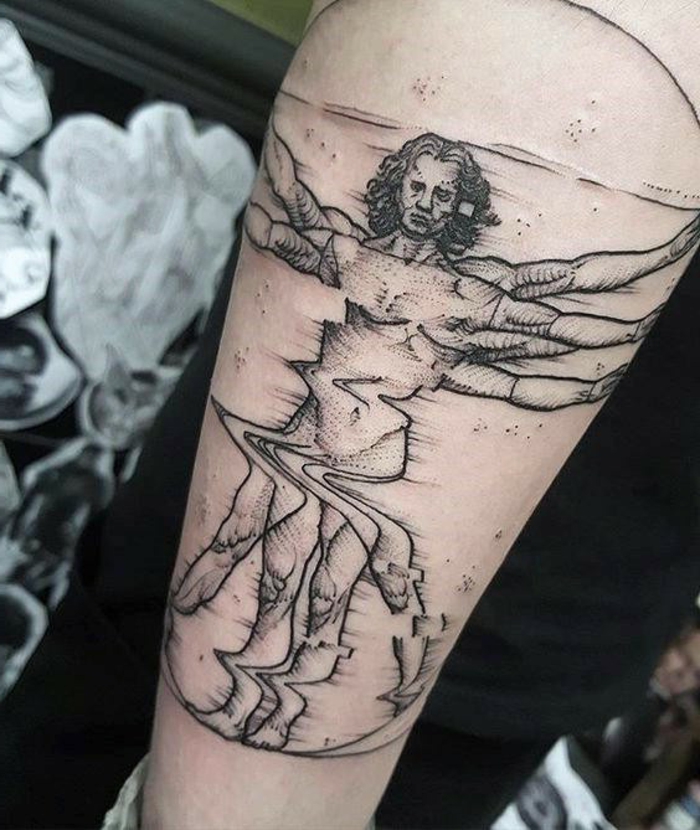 tattoo mystique avec un héros de la mythologie, portrait intéressant