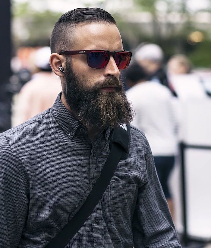 entretenir barbe tendance en pointe hipster