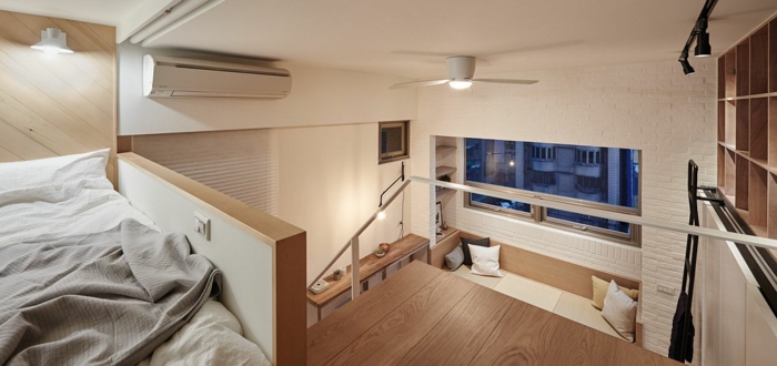chambre mezzanine, décoration bois et blanc, lampe ventilateur, petite mezzanine pratique