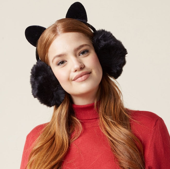 cache oreilles couleur noire avec des oreilles de chat, cadeau de noel pour ado de 12 ans fille original