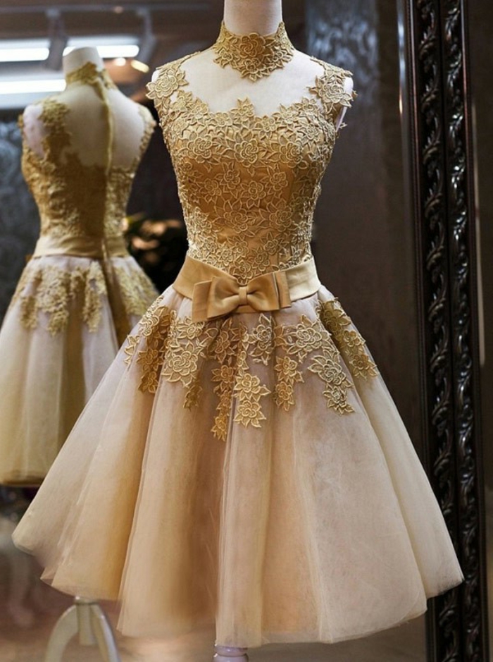 Moderne robe dorée et blanche robe doré accessoires tenue complète courte robe princesse 