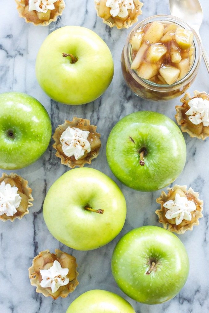 recette apéritif dinatoire sucré sans cuisson de tartelettes aux pommes pour un délicieux apéro d'automne 