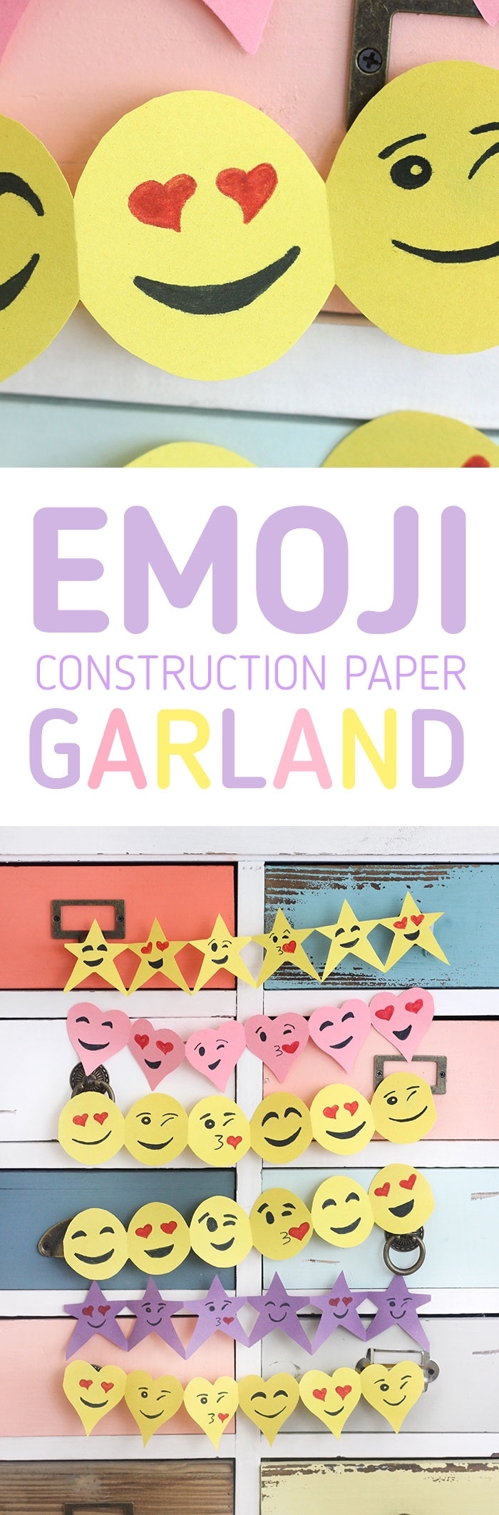 tutoriel pour réaliser une guirlande décorative à design emoji en papier, activité manuelle pour enfants