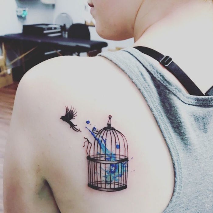 tatouage force symboles tatouages liberté cage oiseau