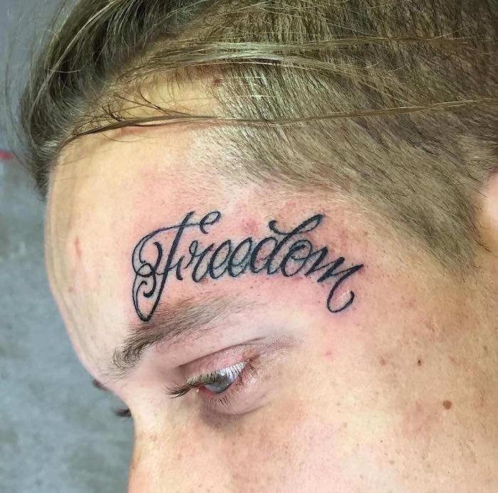 tatouage visage freedom front homme liberté