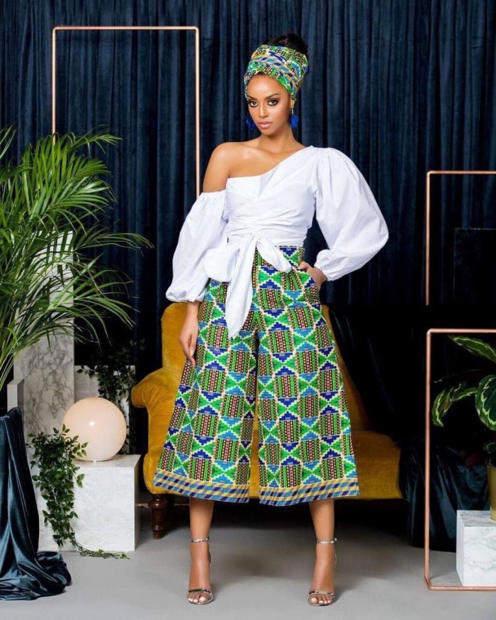 vêtement femme de style africain, modèle de pantalon large en tissu motifs ethniques, tenue femme en blanc et vert