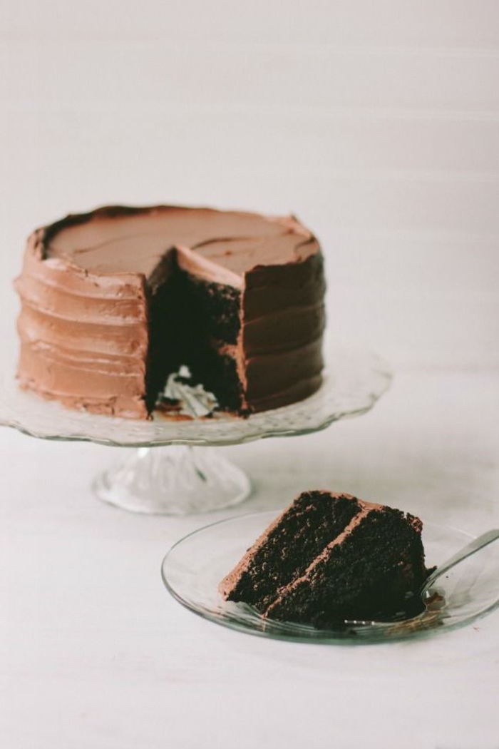  recette cake au chocolat avec glaçage au beurre chocolat que tout le monde va adorer