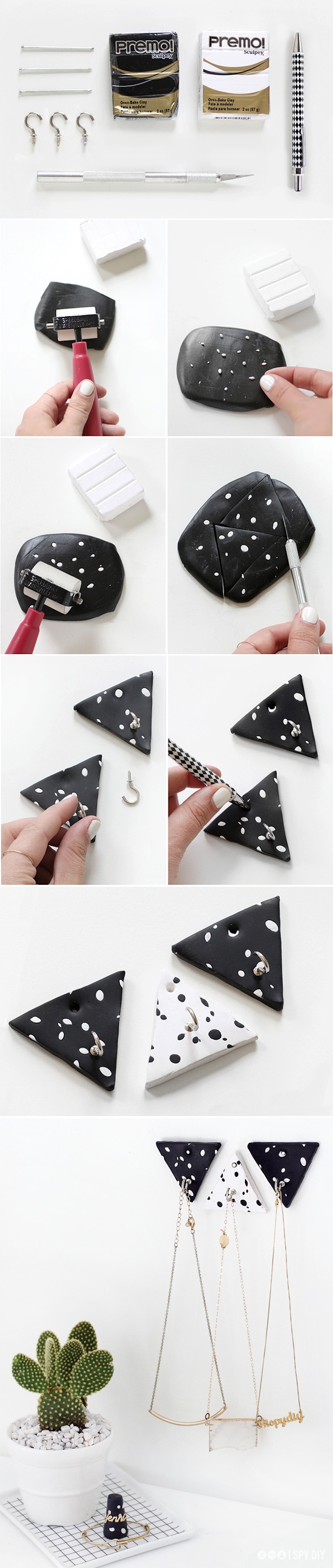 présentoir bijoux en forme de patère de triangles noir et blanc pour accrocher des colliers, rangement diy chambre
