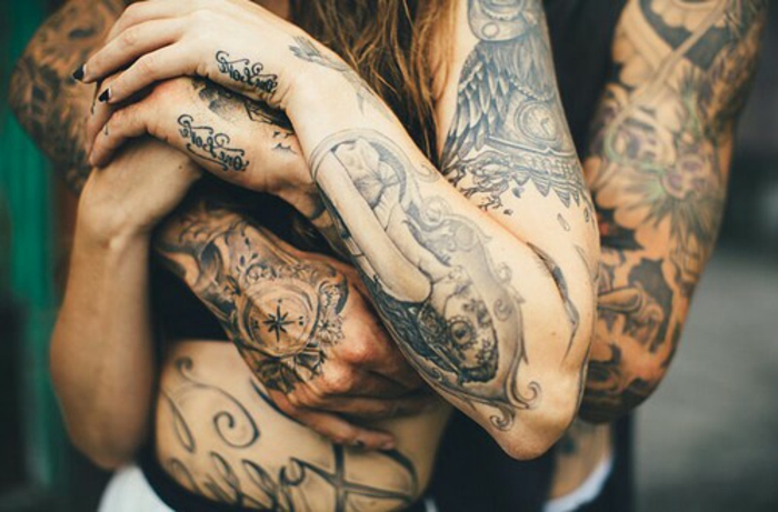 Tattoo aigle de sang tatouage viking signification tatouage cool couple tatoués