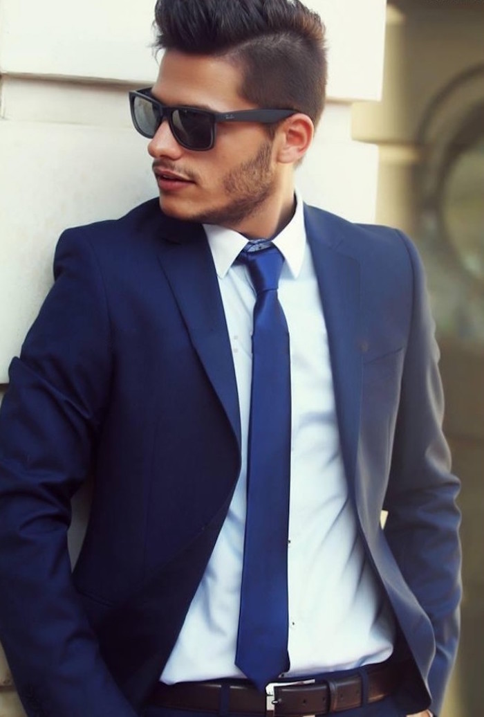 modele costume bleu marine homme cravate chemise blanche
