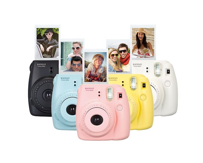 appareil photo polaroid de couleurs diverses pour des photos instantanées, cadeau anniversaire copine et st valentin