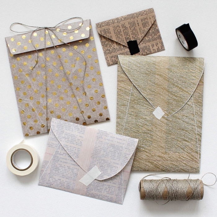 emballage cadeaux et cartes postales DIY à faire avec papier recyclé fil et scotch