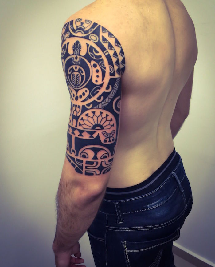 tattoo tortue maorie style tatouage polynésie