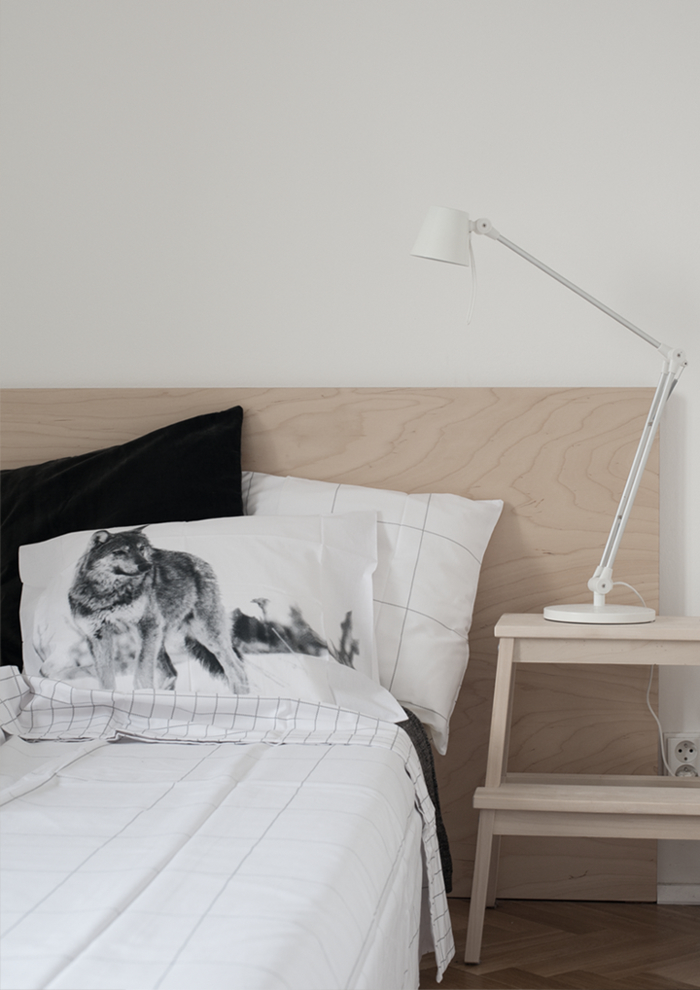 idées pour un relooking à petit budget de la chambre à coucher, fabriquer tete de lit à partir d'un panneau de contreplaqué 