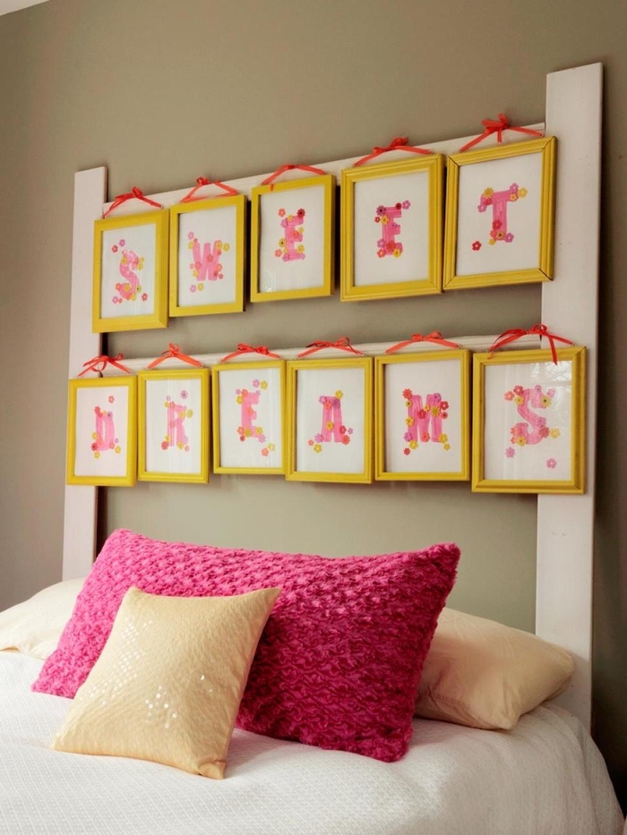 deco tete de lit originale avec cadres photos jaune fluo, idées pour une décoration murale originale dans la chambre d'ado fille