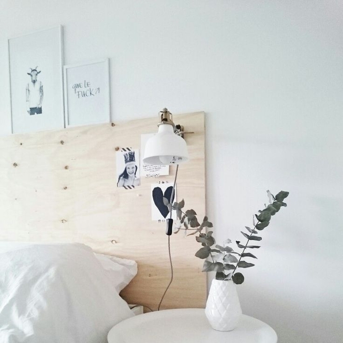 idée pour une deco tete de lit en contreplaqué dans l'esprit minimaliste pour une ambiance sereine et épurée dans la chambre à coucher