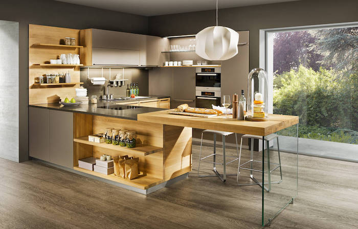 cuisine américaine design avec mur gris taupe, modele meubles design en bois pour cuisine