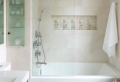 Aménagement petite salle de bain 2m2 – astuces gain de place et exemples déco