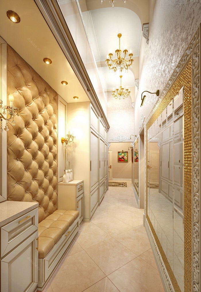 deco hall entrée à design luxe avec meubles en blanc et beige, décoration stylée aux finitions dorées et argentées