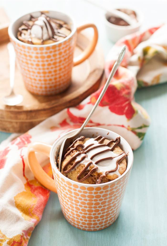 recette de mug cake nutella express idéal pour un dessert facile de dernière moment préparé au micro-ondes