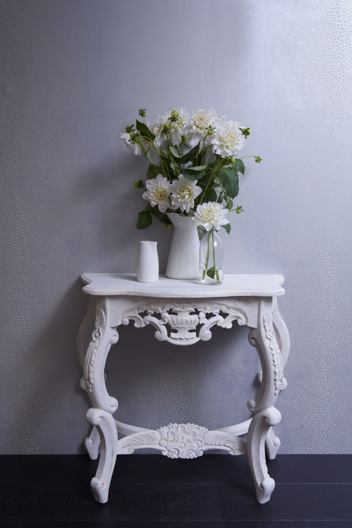 repeindre et renover table, table console vintage style shabby couleur blanche