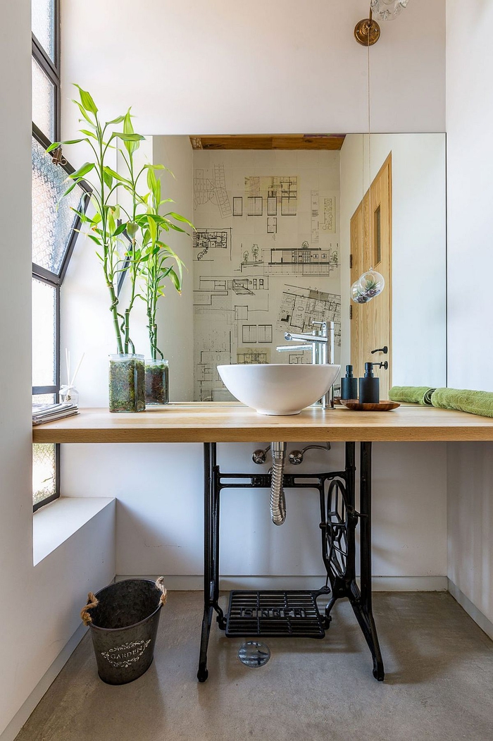 une decoration de salle de bain qui respire l'ambiance zen et nature, idée pour un meuble vasque récup réalisé à partir d'une table de machine à coudre