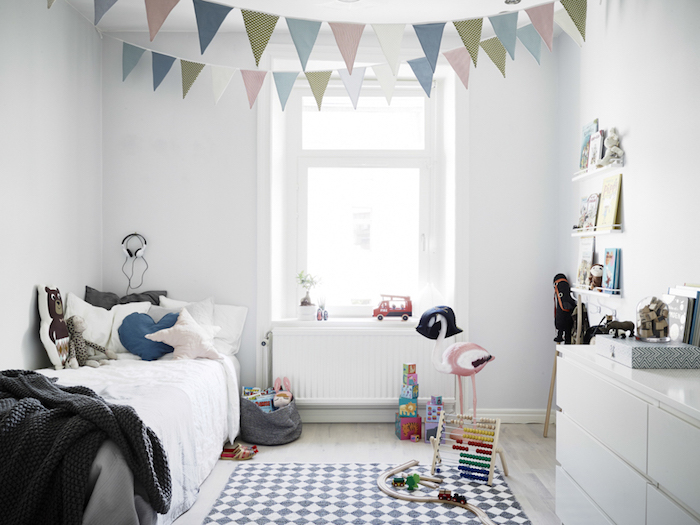 déco chambre scandinave pour enfant, idée de décoration minimaliste pour chambre d'enfant