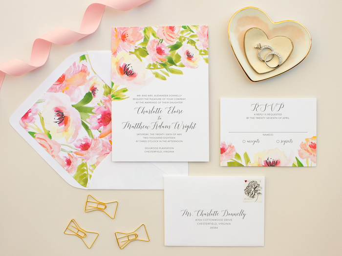 motifs fleuris à l'aquarelle pour un faire part mariage boheme doux et romantique