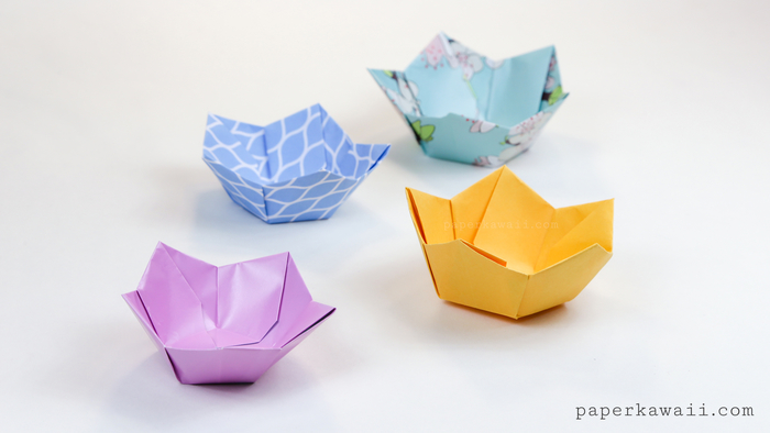 un modele origami original de paper kawaii de bols en origami fleur de lotus, exemple de fleur en papier origami facile