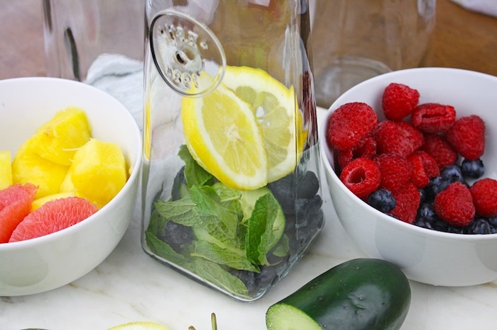 Pinterest boisson detox citron concombre menthe magnifique boisson drainante eau infusé de fruits et legumes