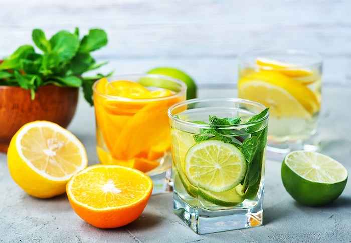 Thé detox maison eau detox chouette recette infusion pour maigrir boissons saines lime et citron