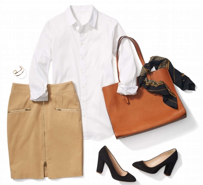 combiner une jupe de couleur beige avec chemise blanche et sac à main de cuir marron, code vestimentaire pour embauche