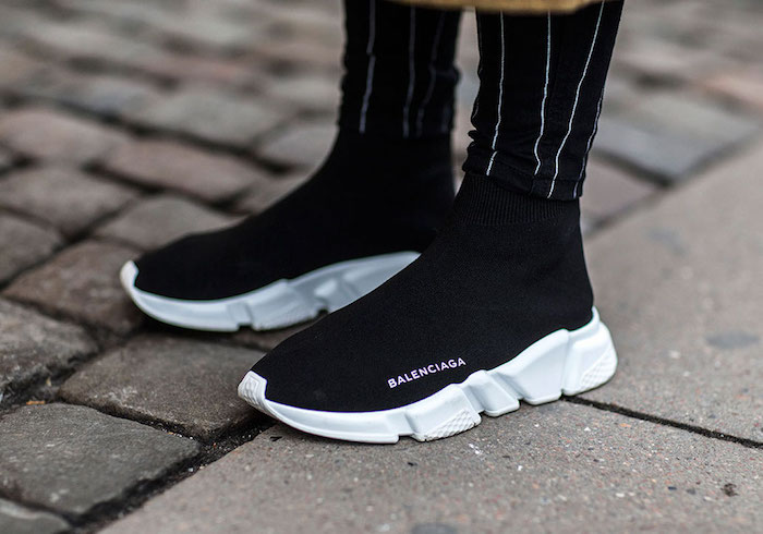 chaussures sport tendance homme femme Balenciaga Speed Trainer noir blanc haut de gamme