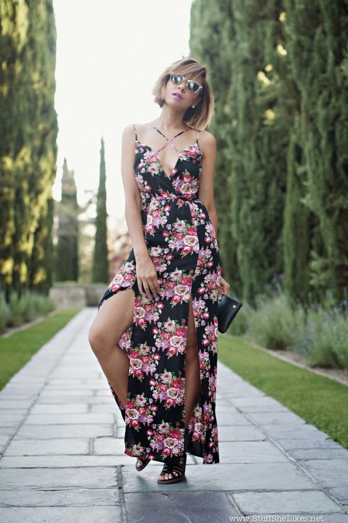 Idée robe longue blanche boheme robe longue rose poudré tenue inspiré par le style hippie robe fleurie noire