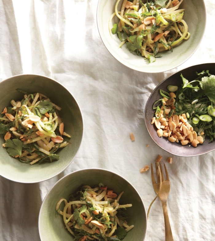 idée de salade d'été originale de la cuisine coréenne, d'épinards, 