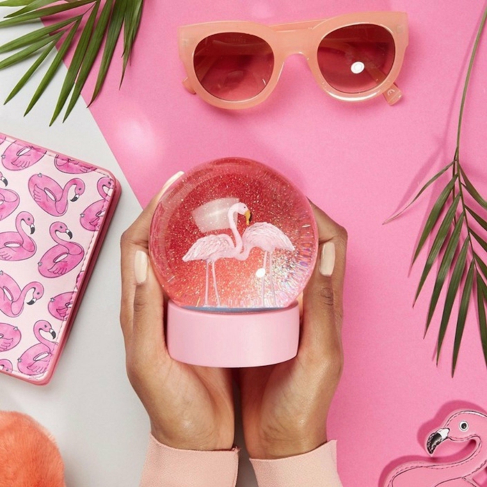accessoire flamant rose, objet deco original, deco tropicale, lunettes en plastique couleur pêche,accessoire pour mobile avec des flamants roses 