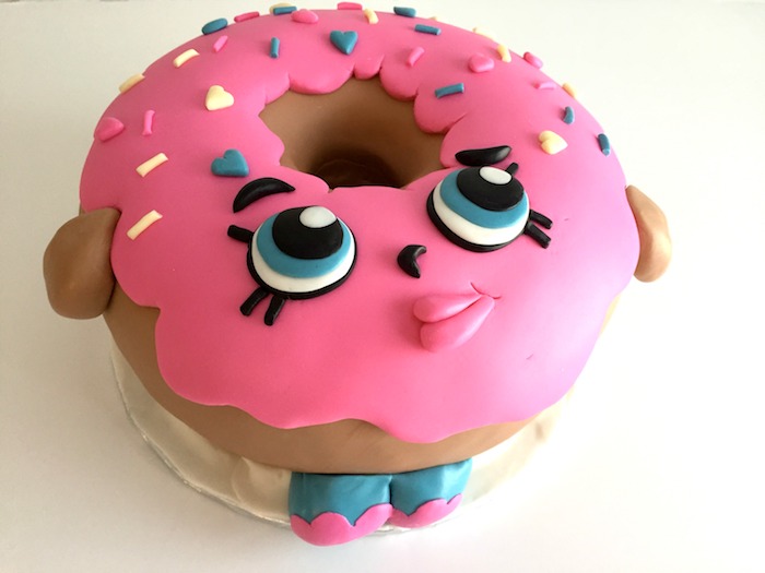 Gateau anniversaire fille gateau anniversaire facile faire un gateau pour son enfant forme doughnut mais sanas sucre