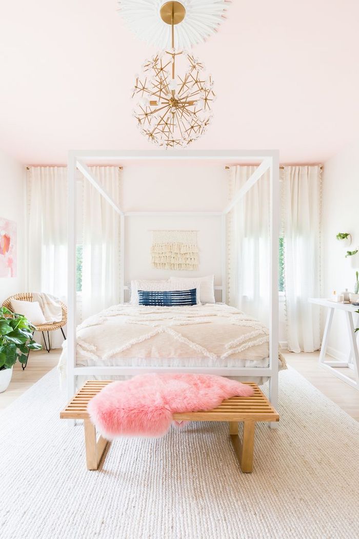Chambre rose et gris quelle couleur associer au rose poudre style moderne mur pale rose lustre doré 