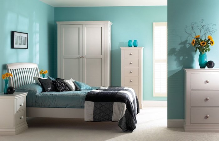 Couleur peinture chambre couleur idéale pour chambre adulte couleur signification bleu claire et blanc