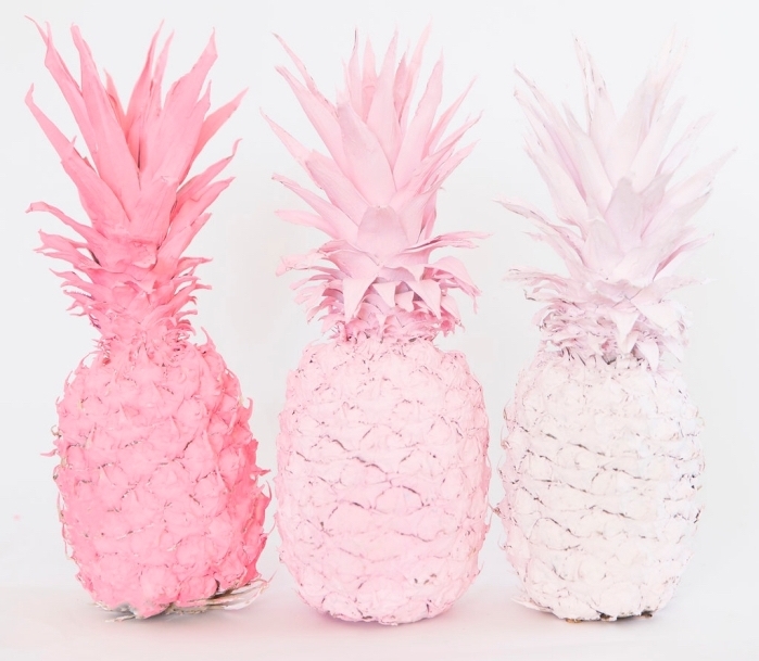 exemple de figurines estivales à design ananas colorés, activité manuelle facile et rapide avec fruits et peinture