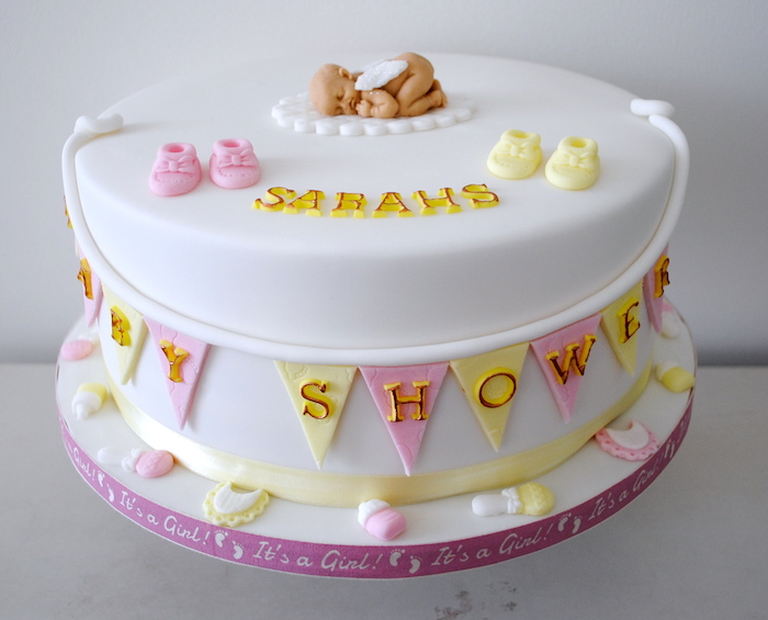 gâteau baby shower décoration gateau baby shower fête prénatale, bébé sarah