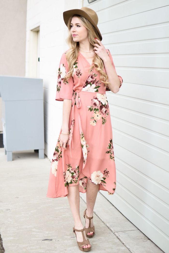 Robe d'invitée mariage champetre robe rose fleurie moderne quelle robe champetre choisir pour se sentir bien comme invité confort et style