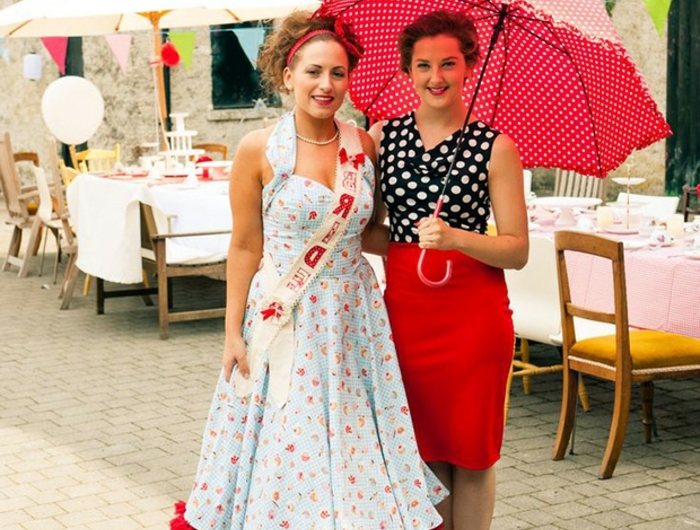 Theme Guinguette Femme