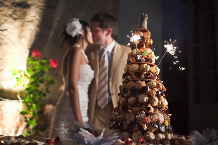 Pièce montée mariage choux, pièce montée mariage croquemonsieur, gateau de mariage de luxe idée simple et tres cool 
