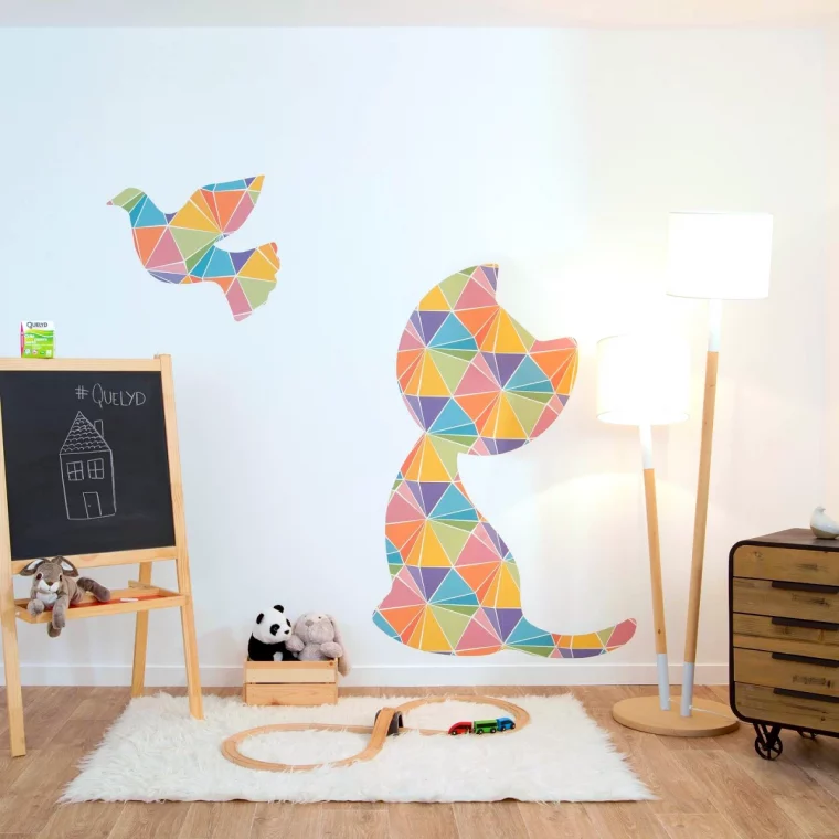 idee de deoration murale avec des chutes de papier peint ch